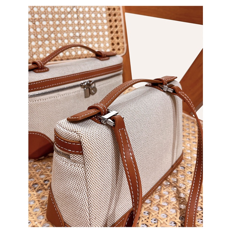 Túi Canvas LP19 loro * piana Đeo Chéo Vai Bằng Da Thật