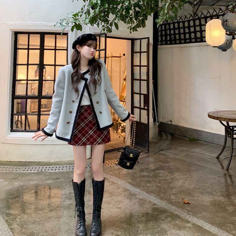 Chân Váy Chữ a Lưng Cao Họa Tiết Sọc Caro Phong Cách Retro Thời Trang Xuân Hè 2023