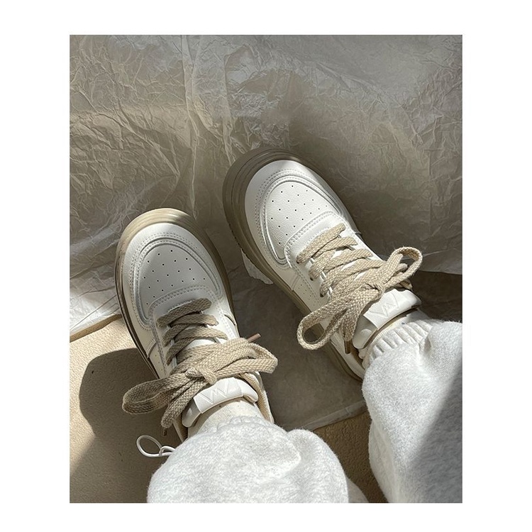 Giày Thể Thao Đế Bằng Màu Trắng Phong Cách Thời Trang Mới 2023