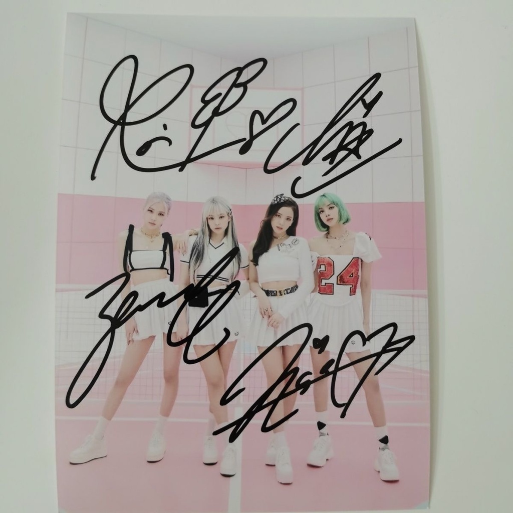 Ảnh Kèm Chữ Ký Kim Ji-soo LISA Kim Ji-ni Nhóm Nhạc Blackpink