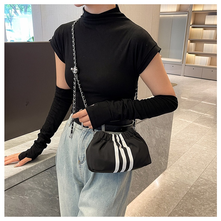 Túi xách đeo vai CHAIKA KILTER bằng nylon màu trơn xu hướng cổ điển đáng yêu thời trang phong cách mới cá tính cho nữ