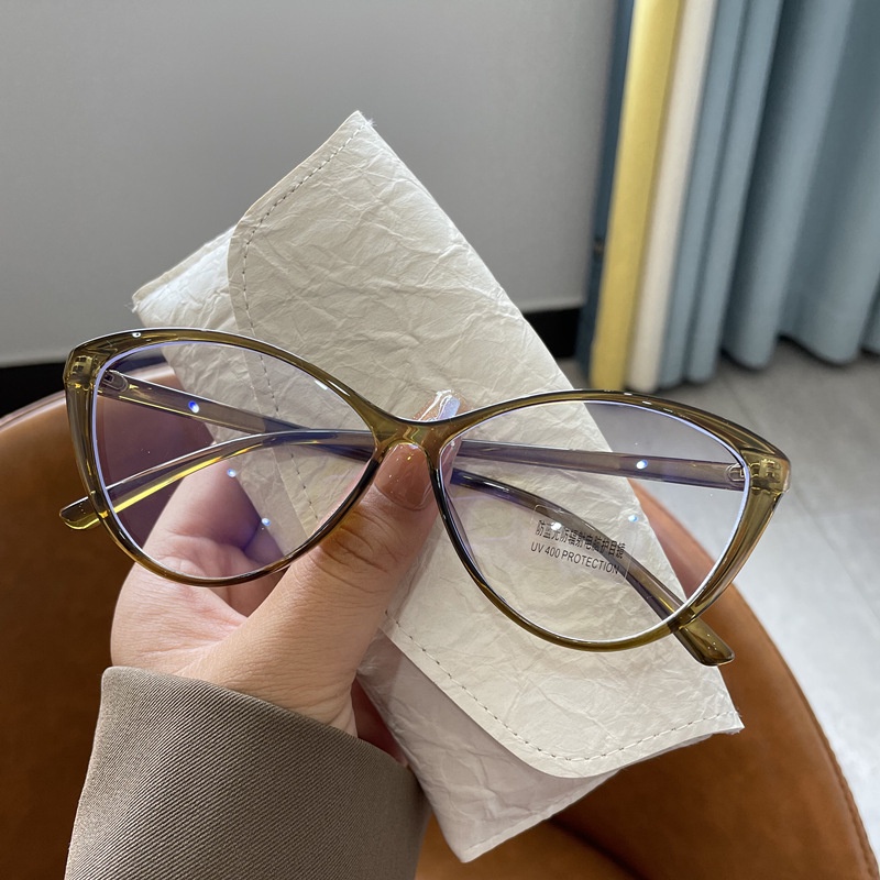 【-0°~-350°Kính Cận Thị Tam Giác Gọng Phẳng Siêu Nhẹ tr90 Chống Ánh Sáng Xanh Dương Phong Cách retro Cho Nam Và Nữ