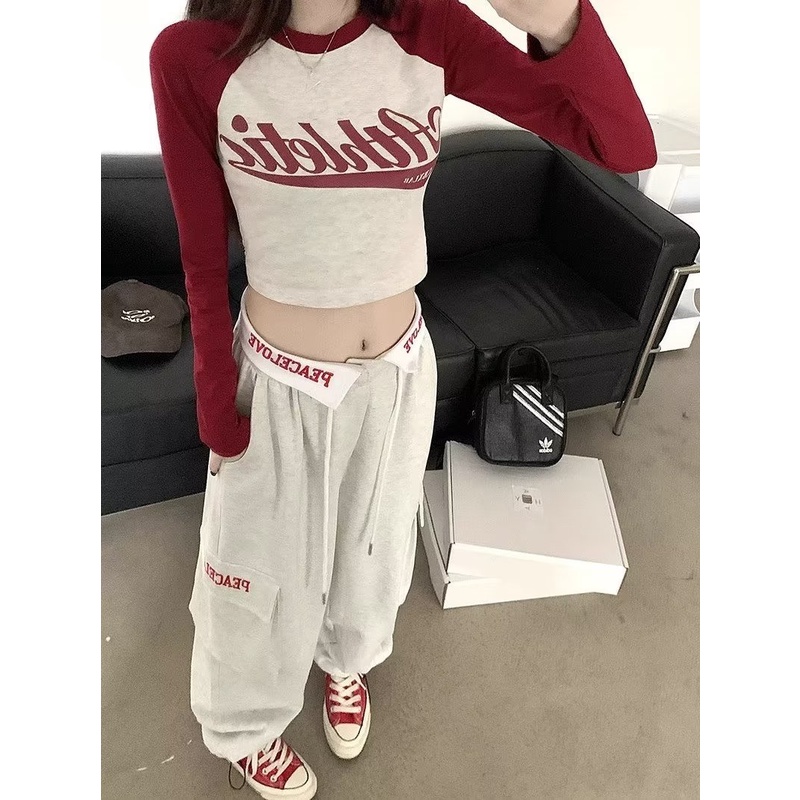 Risque Rose chất lượng cao quần y2k quần ống rộng quần túi hộp nữ quần dù 081403