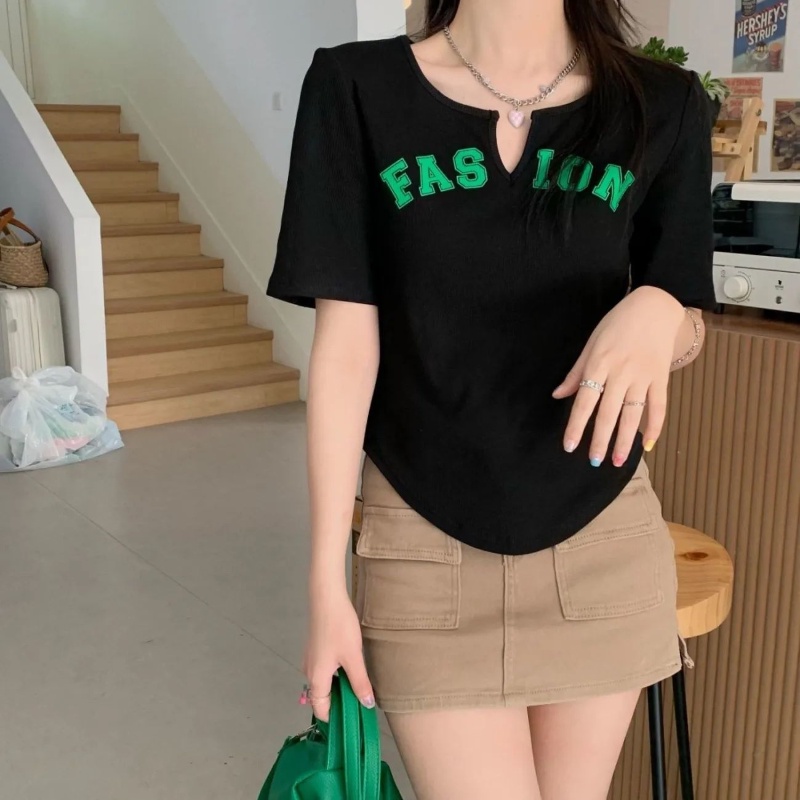 Áo Thun Tay Ngắn Cổ Chữ V In Họa Tiết Monogram Thời Trang Dễ Phối Đồ