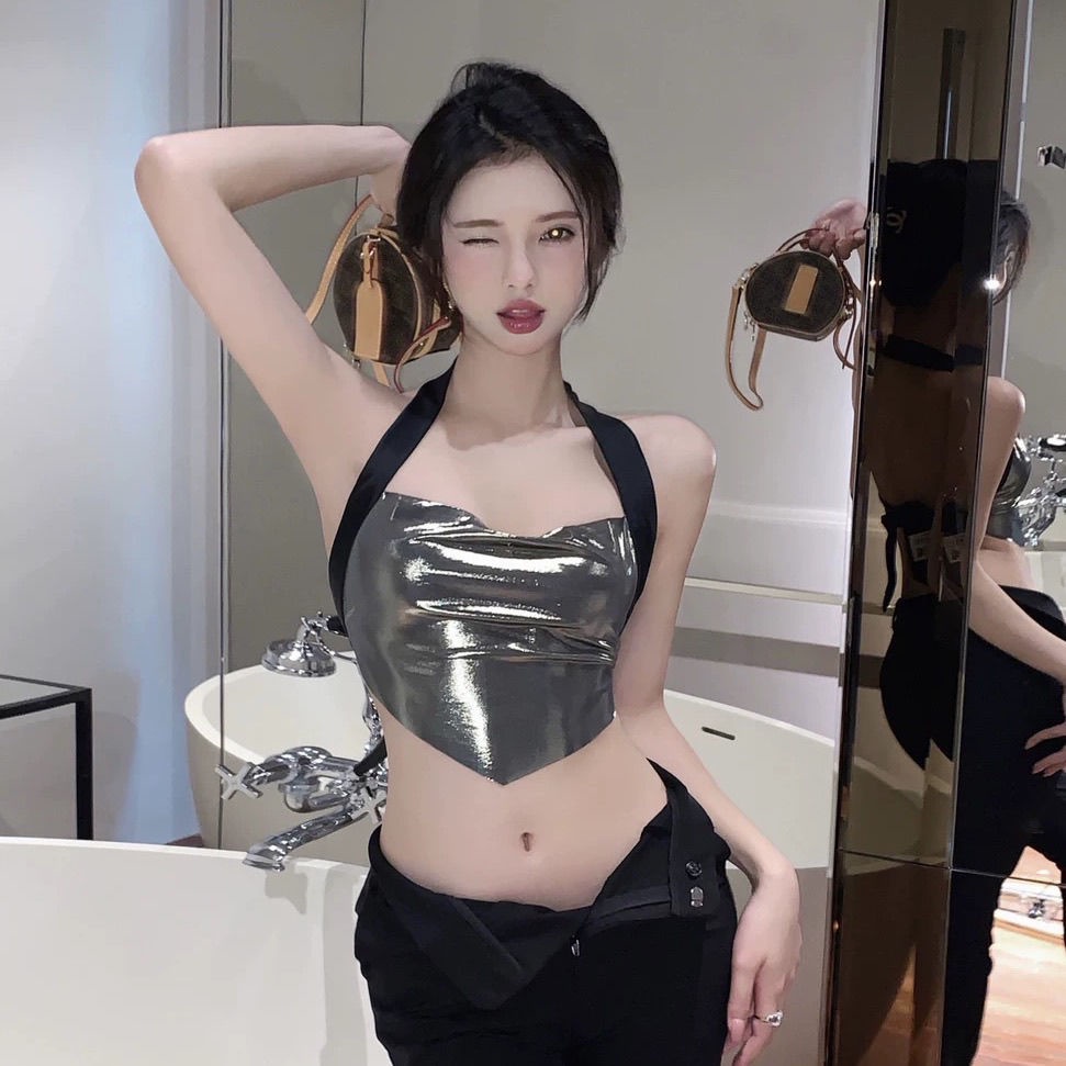 Áo Hai Dây Dáng Ngắn Phong Cách Mới Năm 2023 Cho Nữ