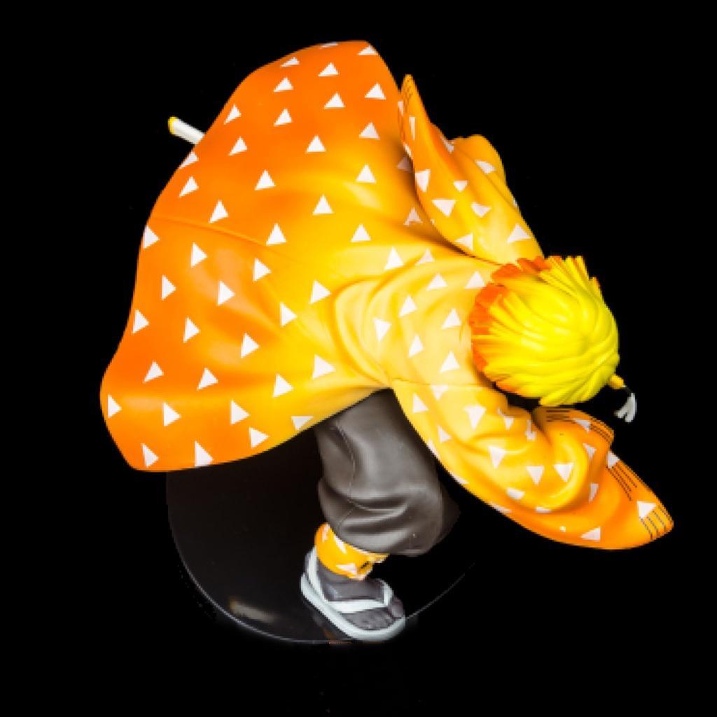 Mô hình nhân vật Zenitsu nhất thức cao 15cm trong thanh gươm diệt quỷ | Figure anime kimetsu no yaiba decor trang trí