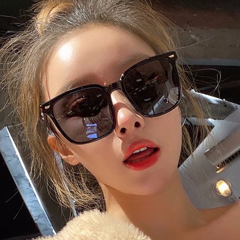 Kính Mát Gọng Vuông Thời Trang Mới Cho Nam Nữ Màu Sắc