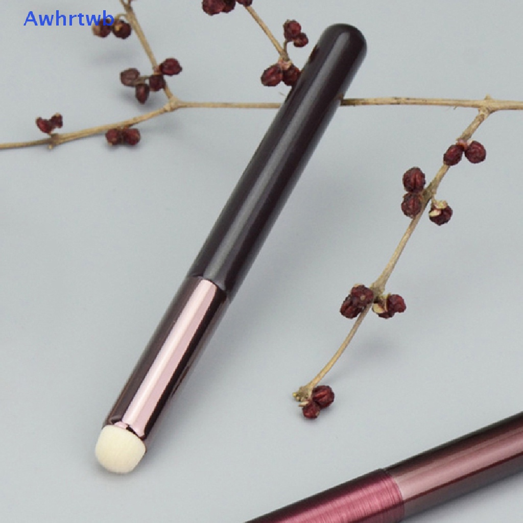 1 Cọ Trang Điểm Môi Đầu Tròn Mini Chống Nhòe Mới