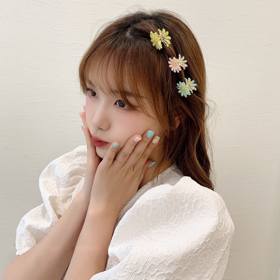 Set 2 Kẹp Tóc Hình Bông Hoa Bằng Hợp Kim Dễ Thương Cho Nữ