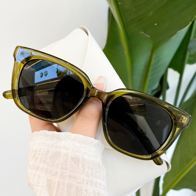 Kính Mát Chống Tia UV Thời Trang Mới Cho Nam Nữ
