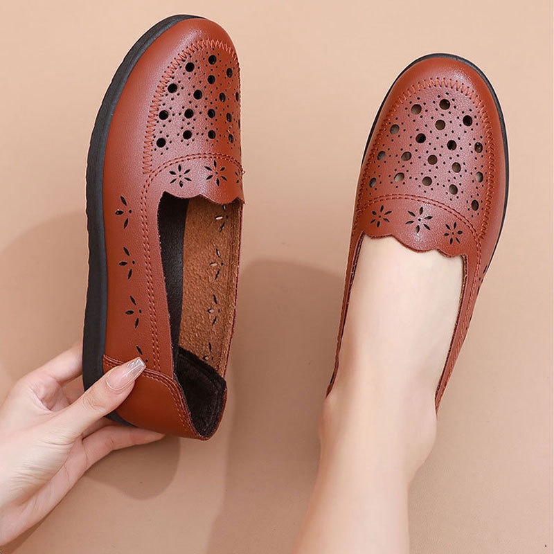 Xăng đan QINOS Đế Mềm Chống Trượt Thoáng Khí Thời Trang Mùa Hè Cho Phụ Nữ Trung Niên