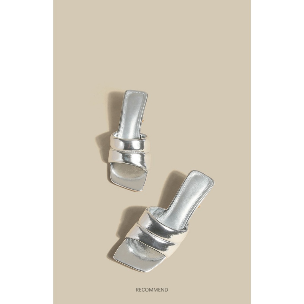 Duoya Tóc Thẳng ~ [Hàng Có Sẵn] [Hàng Có Sẵn] Dép Sandal Hở Ngón Gót Vừa Dày Dặn Màu Bạc Cho Nữ Miễn Phí Vận Chuyển