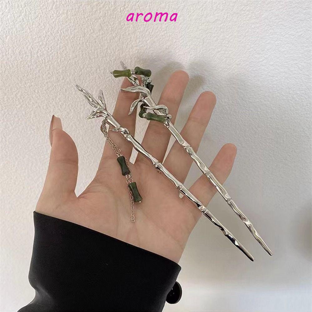 Trâm Cài Tóc Hình Lá Phối Tua Rua Phong Cách Trung Hoa Cổ Điển