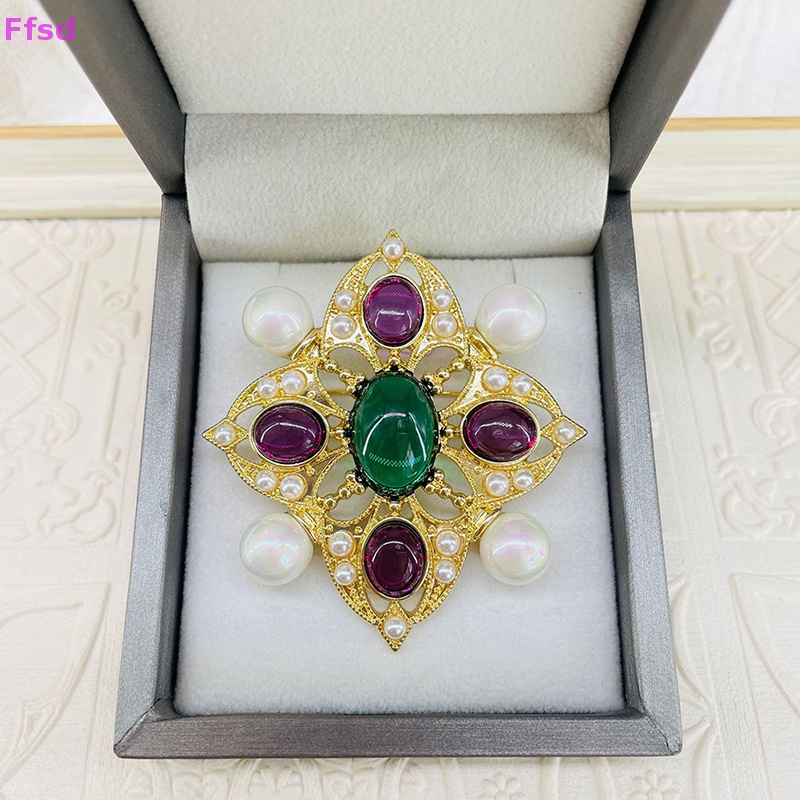 {Ffsd} Ghim Cài Áo Khoác Thời Trang Hình Thánh Giá Bằng Thủy Tinh Đục Lỗ Nhiều Màu Sắc Vintage Niche Bán Chạy *