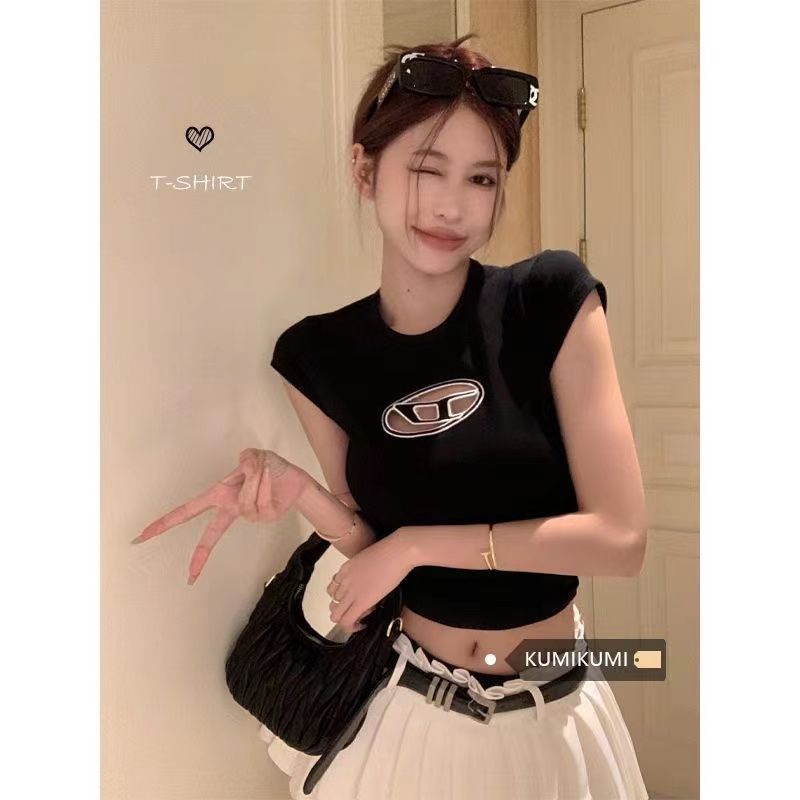 Áo Kiểu Màu Đen Dáng Ôm Trẻ Trung Quyến Rũ Dành Cho Nữ