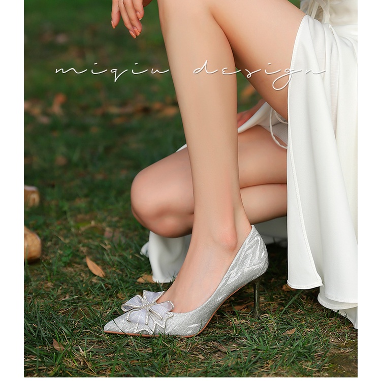 Giày Cao Gót Pha Lê Mỏng Mũi Nhọn Đính Nơ Thời Trang Mới 2023 Cho Nữ