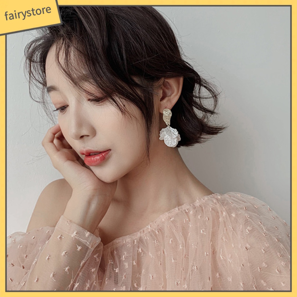 1 Đôi Bông Tai Hình Cánh Hoa Vỏ Sò Màu Trắng Phong Cách Hàn Quốc