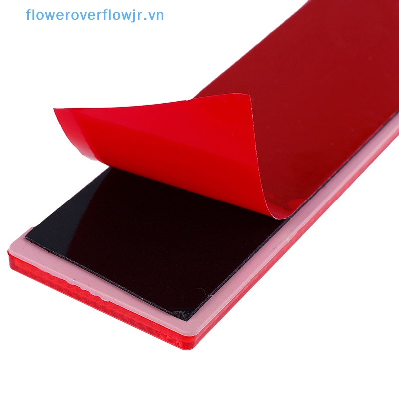 Bộ 2 Miếng Dán Phản Quang Hình Chữ Nhật Bằng Nhựa Cho Xe Hơi