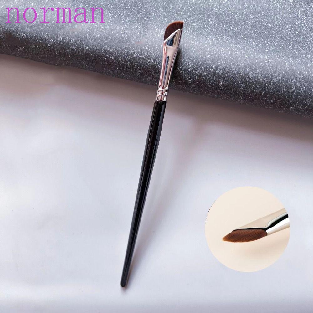 Cọ Kẻ Mắt NORMAN Đầu Cọ Mềm Siêu Mỏng Cho Người Mới Bắt Đầu Trang Điểm