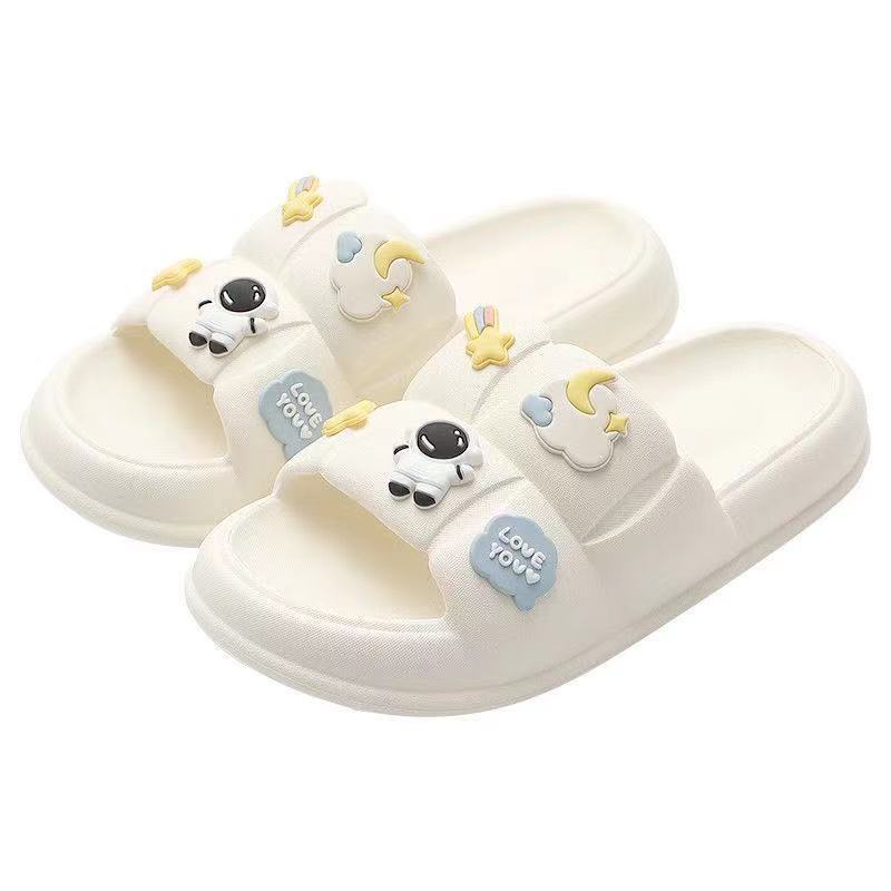 Ciabatta Dép Quai Ngang Đi Trong Nhà Hình Phi Hành Gia Thời Trang Cho Nữ