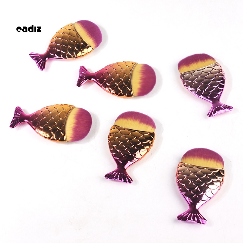 Cọ Phủi Bụi Móng Tay Đầu Lông Mềm Hình Đuôi Cá Màu Gradient