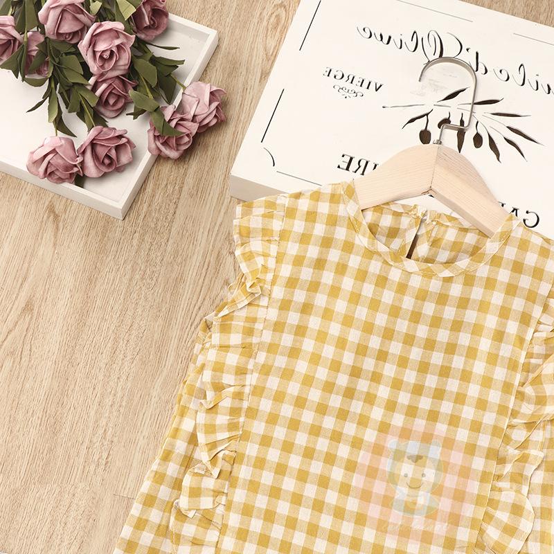 Set Áo Sát Nách Kẻ Sọc Caro + Quần Short Denim In Hoa Cúc Xinh Xắn Cho Bé Gái Laa