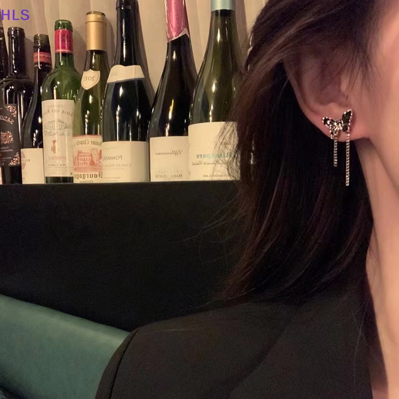 1 Cặp Bông Tai Tua Rua Hình Bướm Đen Ngọt Ngào Cá Tính Dành Cho Nữ