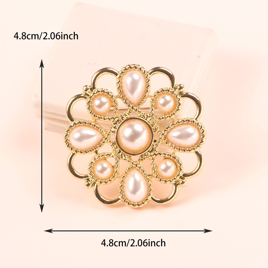 Ghim Cài Áo Hình Thánh Giá Đính Ngọc Lục Bảo Đỏ Sang Trọng