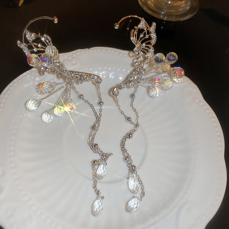 Bông Tai Tua Rua Hình Bướm Đính Đá Pha Lê Thời Trang Cao Cấp Không Cần Khoan Lỗ Dành Cho Bạn Nữ