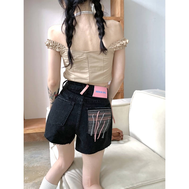 Quần Short Denim Dáng Chữ a Lưng Cao Thêu Họa Tiết Ngọt Ngào