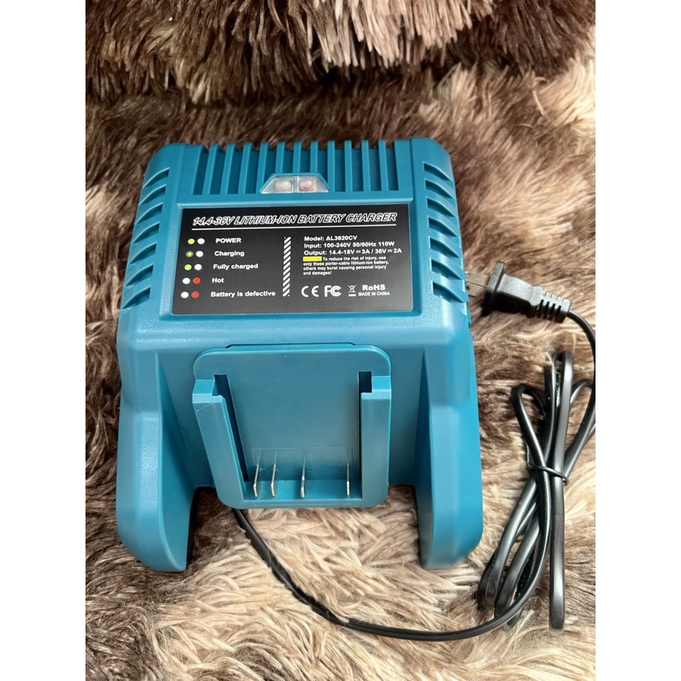 Sạc Bosch 14.4V - 36V Li-ion mới 100%, sử dụng điện 220VAC.