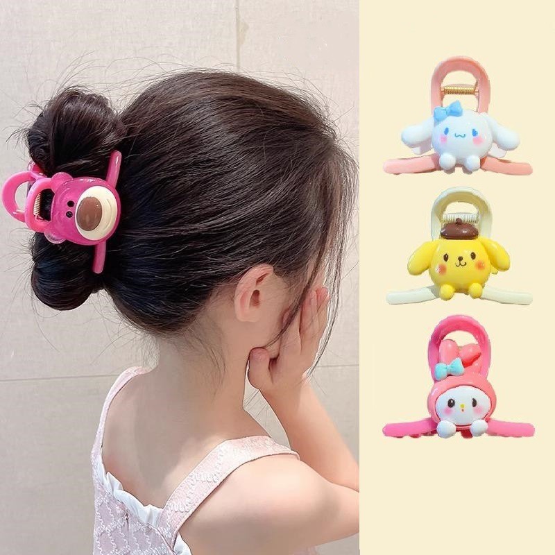SANRIO Kẹp Tóc Đuôi Ngựa Hình Gấu / Dâu Tây Hoạt Hình Kiểu Công