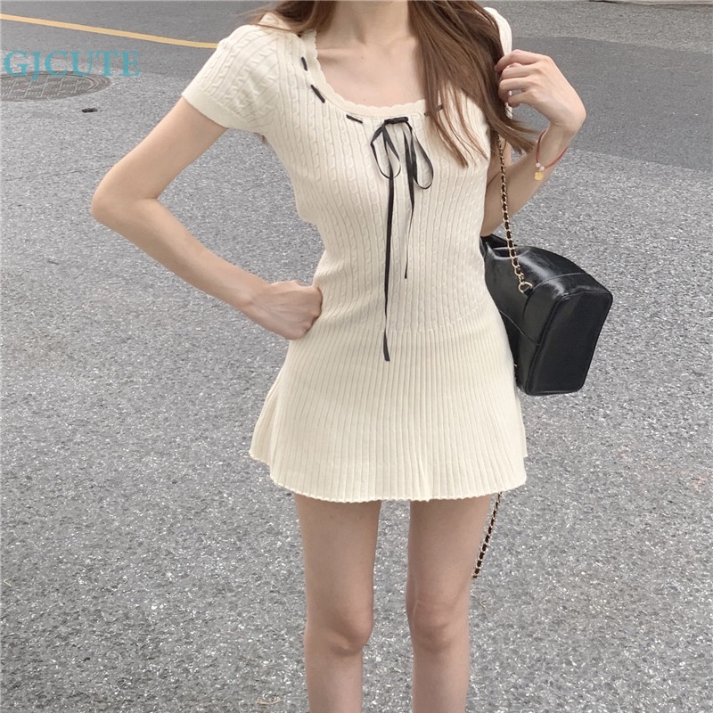 Đầm Mini Cổ Vuông Cột Dây Dáng Ôm Phong Cách Hàn Quốc Ngọt Ngào Cho Nữ