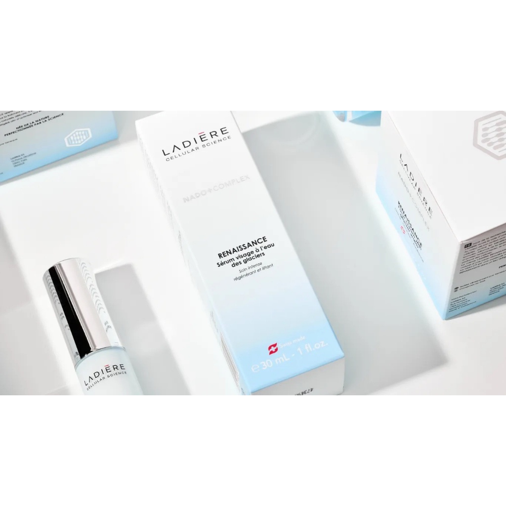 Bộ đôi Ladiere Renaissance trẻ hóa, tá tạo da da sau 28 ngày - Nội địa