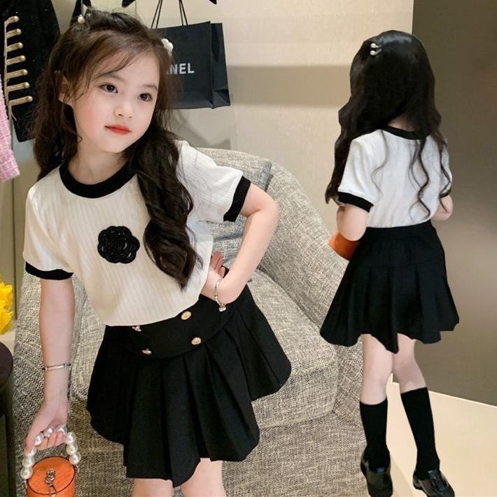 Bộ Áo Thun + Chân Váy Xếp Ly Phong Cách Preppy Mẫu Mới 2023 Thời Trang Xuân Hè Cho Bé Gái