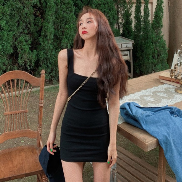 Đầm Hai Dây Cổ Vuông Màu Trơn Dáng Ôm Thời Trang Mùa Hè Hàng Mới Dành Cho Bạn Nữ