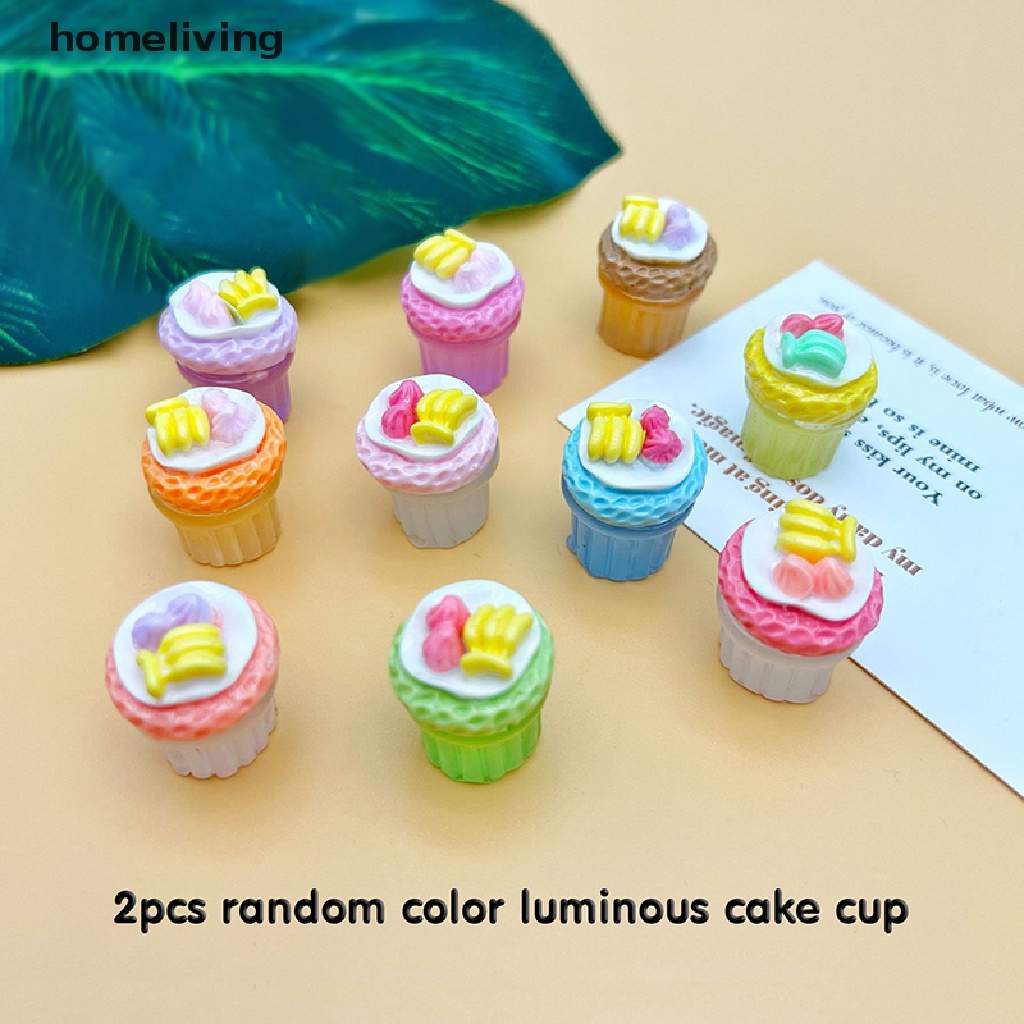 Bộ 2 Mô Hình Đồ Chơi Trang Trí Bánh Kem Hình Trái Chuối Mini Phát Sáng Độc Đáo