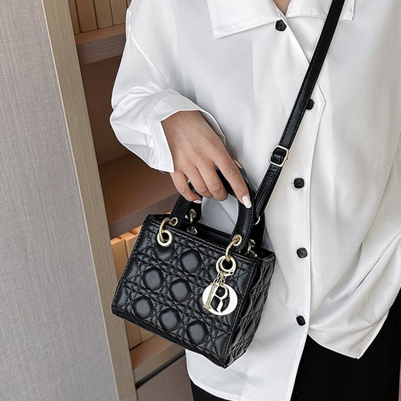 Túi Xách Đeo Vai Hình Thoi Màu Sắc Thời Trang Cho Nữ