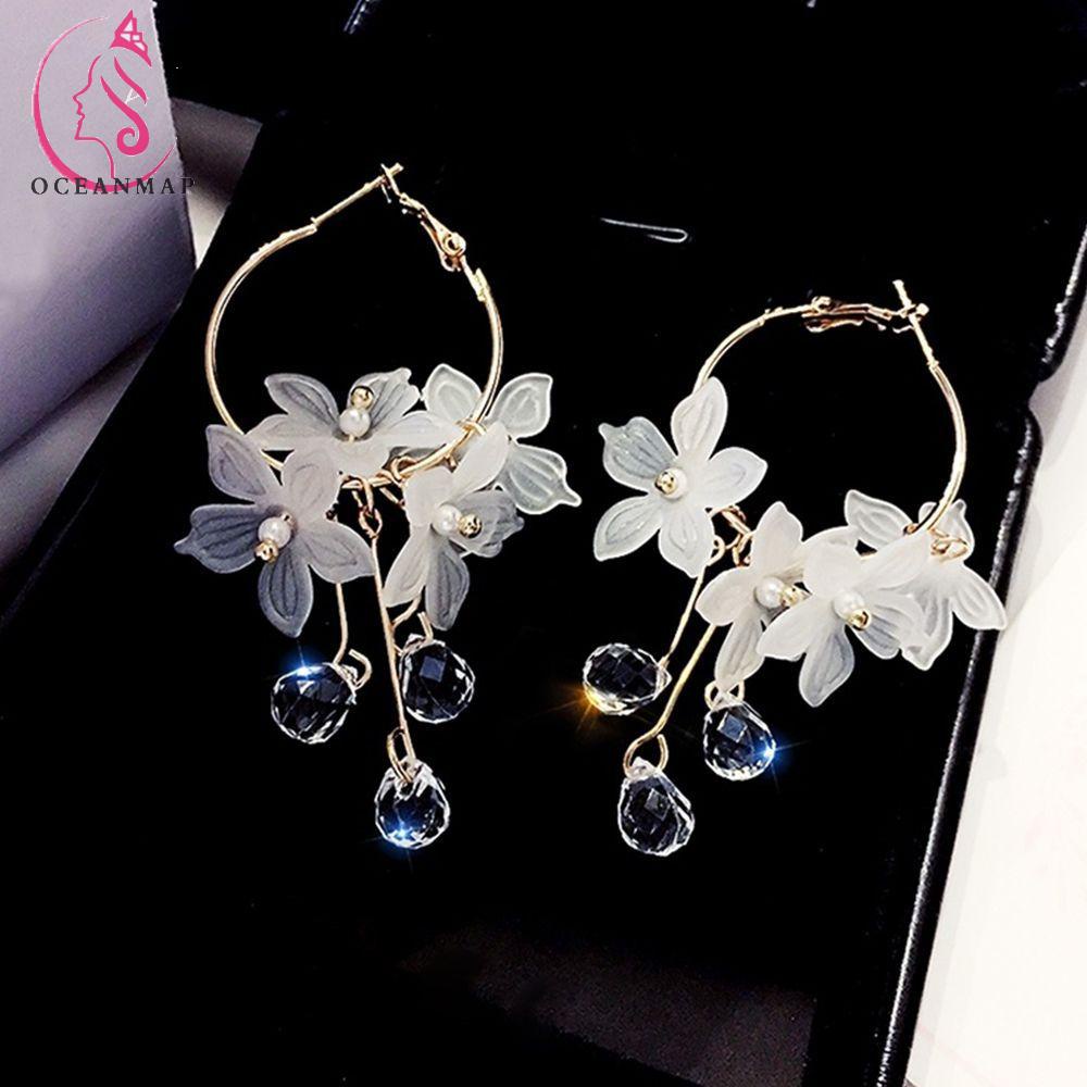 Khuyên Tai Nữ Trang Dáng Dài Tạo Hình Độc Đáo