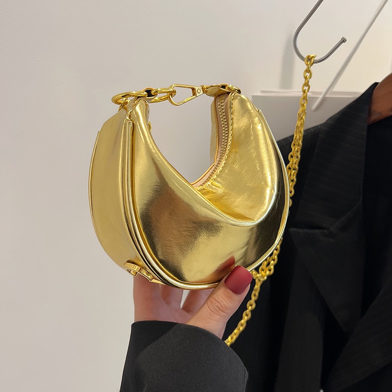 Áo Thun Thời Trang Dễ Phối Đồ Cá Tính