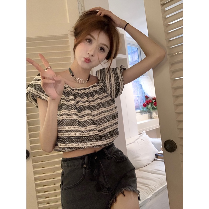 Áo Thun Tay Ngắn Dáng Rộng Cổ Phẳng Họa Tiết Kẻ Sọc Cho Nữ