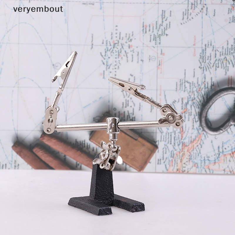 Giá Đỡ Kính Lúp Bằng Sắt Chuyên Dụng Trong Hàn Điện