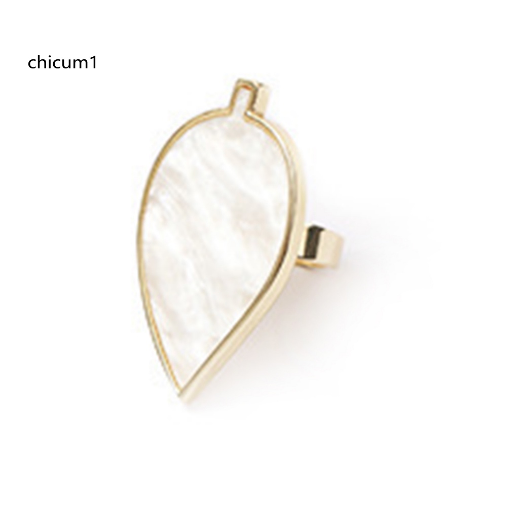 Khay Trưng Bày Lọ Sơn Móng Tay Hình Chiếc Lá Quyến Rũ