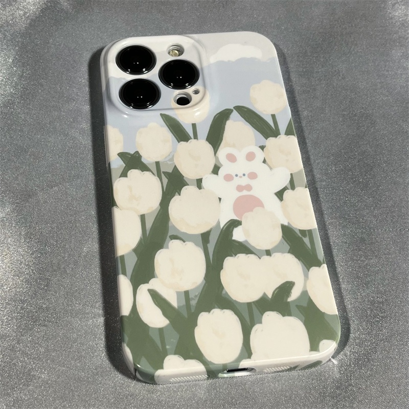 Ốp Điện Thoại Cứng Họa Tiết Thỏ Và Hoa Tulip Dễ Thương Cho iPhone14 / 1311 8x 12 / 7 / IN20