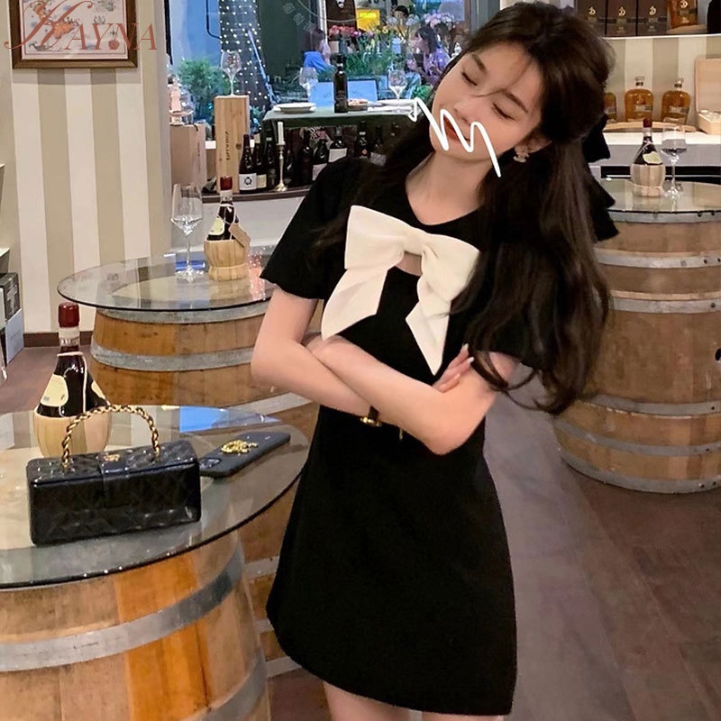 Kayna Đầm Nữ Ngắn Tay Màu Đen Gợi Cảm