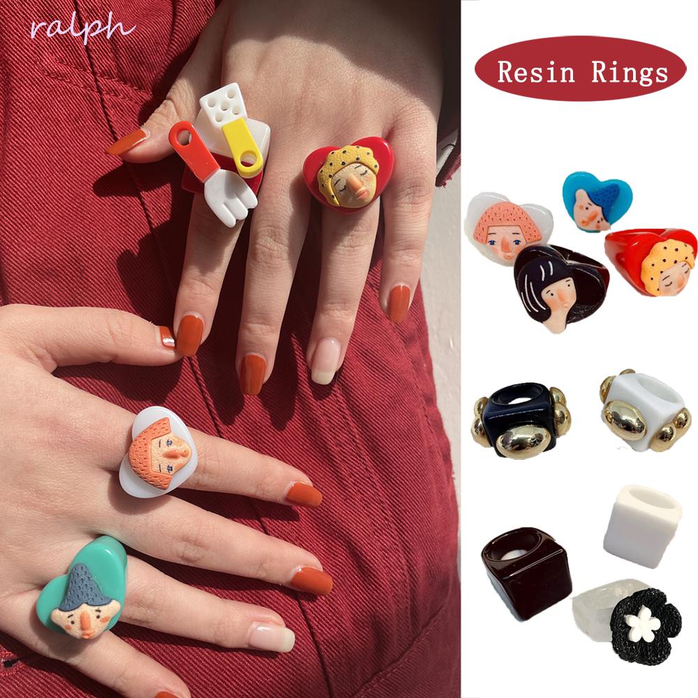 Nhẫn Acrylic Hình Trái Tim Phong Cách Retro Thanh Lịch Cho Nữ
