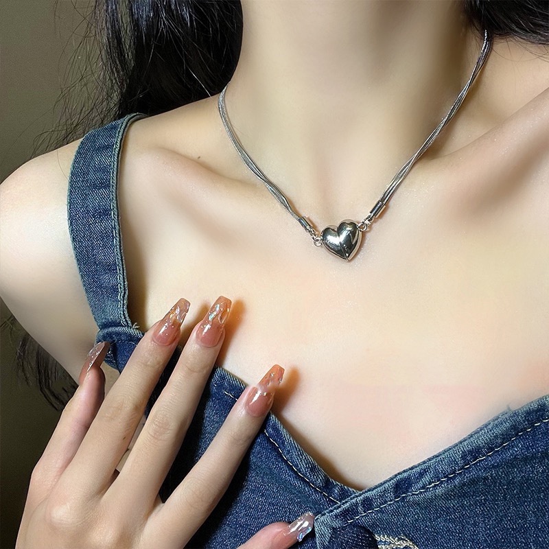 Vòng cổ Mạ Bạc Nhiều Lớp Mặt Trái Tim Thời Trang Cho Nữ