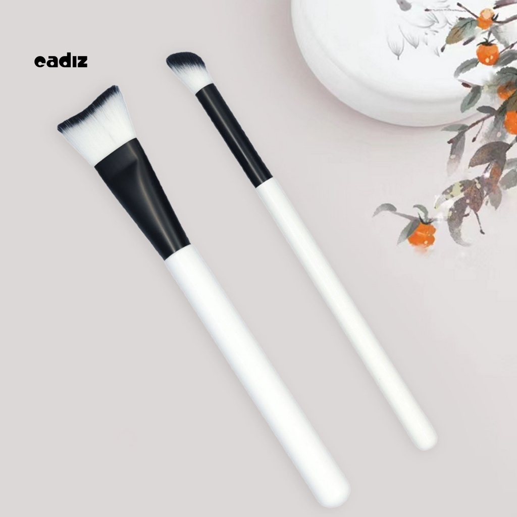 Bộ 2 Cọ Trang Điểm Tạo Khối Không Nhòe Với Tay Cầm Bằng Gỗ Lông Mềm