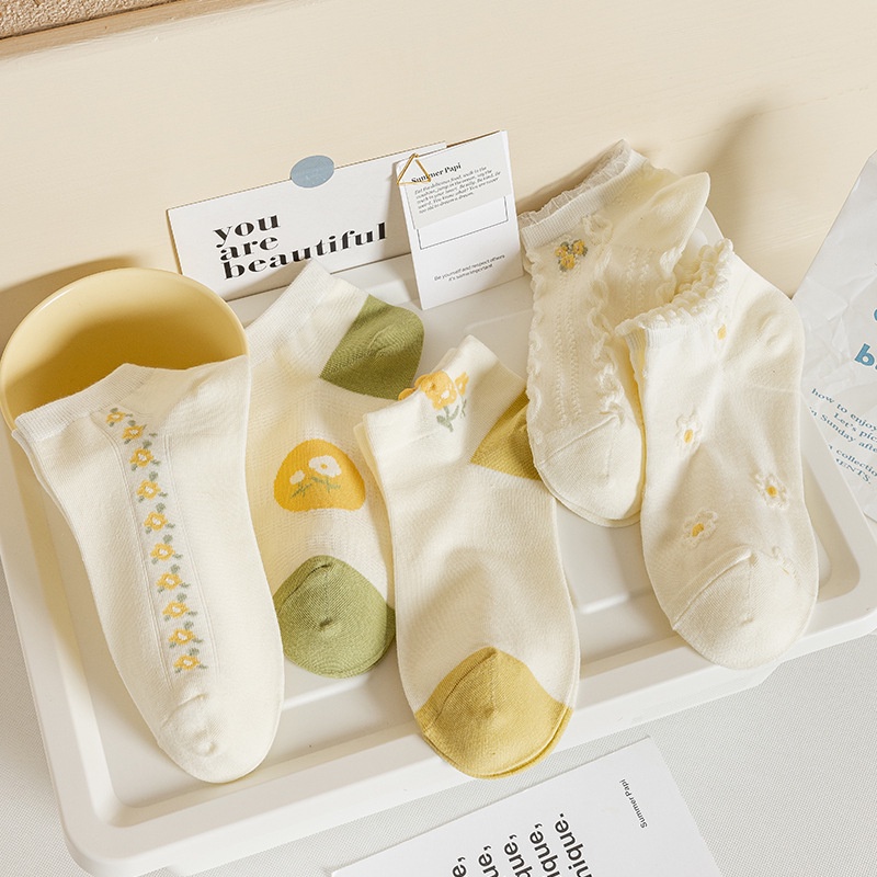 Vớ Cotton Mỏng Cổ Thấp Màu Trắng In Họa Tiết Mặt Cười Dễ Thương Thời Trang Mùa Hè Cho Nữ