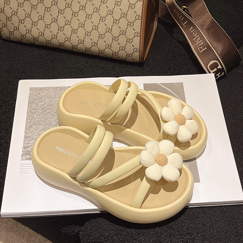 Dép Xỏ Ngón Đế Dày Mềm Mại Chống Trượt Đính Hoa Thời Trang Cho Nữ